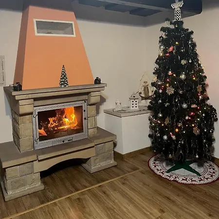 Drevenica U Mateja Fajku * Прибылина