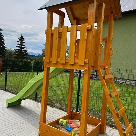 Drevenica U Mateja Fajku * Прибылина