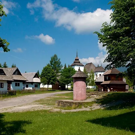 Drevenica U Mateja Fajku * Прибылина